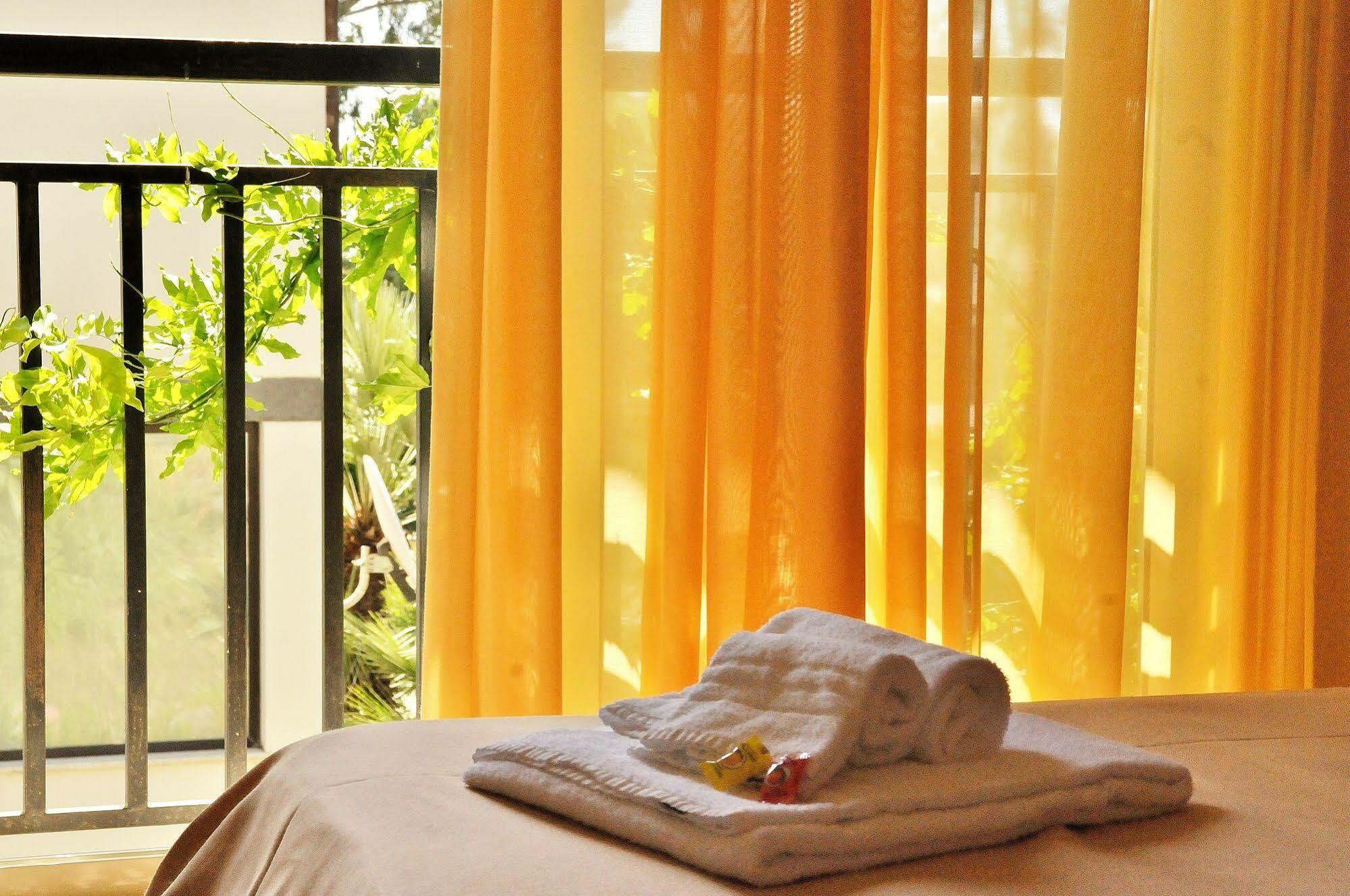 Hotel Rasula Alta 그라비나 디 카타니아 외부 사진