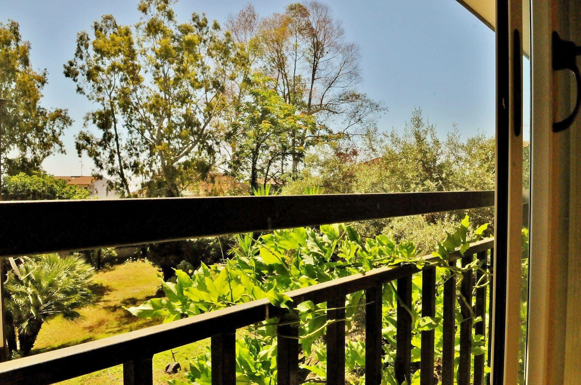 Hotel Rasula Alta 그라비나 디 카타니아 외부 사진